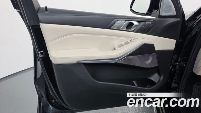 BMW X7 2022 — photo 14