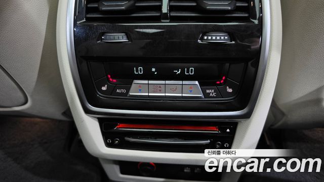 BMW X7 2022 — photo 33
