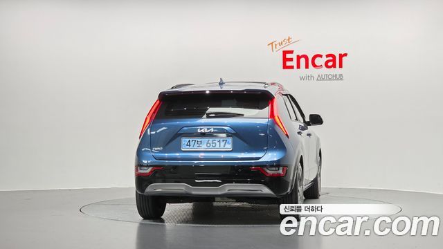 Kia Niro 2023 — photo 4