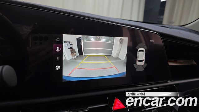 Kia Niro 2023 — photo 21
