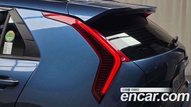 Kia Niro 2023 — photo 9