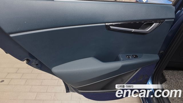 Kia Niro 2023 — photo 15