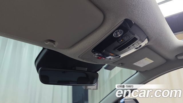 Kia Niro 2023 — photo 34