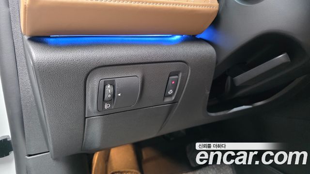 Renault Korea SM6 2022 — photo 28