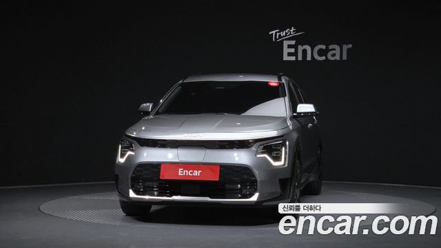 Kia Niro 2023 — photo 3