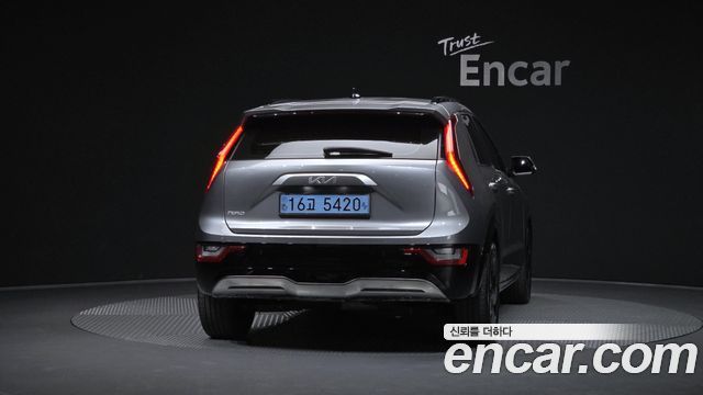 Kia Niro 2023 — photo 4