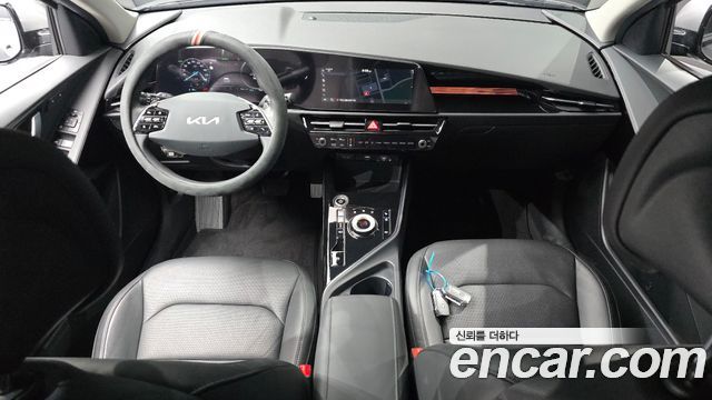 Kia Niro 2023 — photo 10