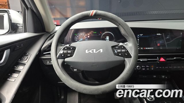 Kia Niro 2023 — photo 19