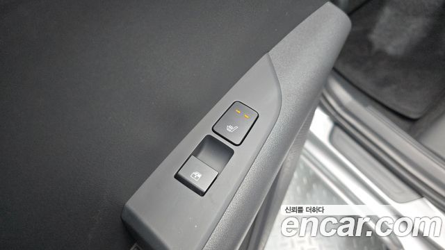 Kia Niro 2023 — photo 27