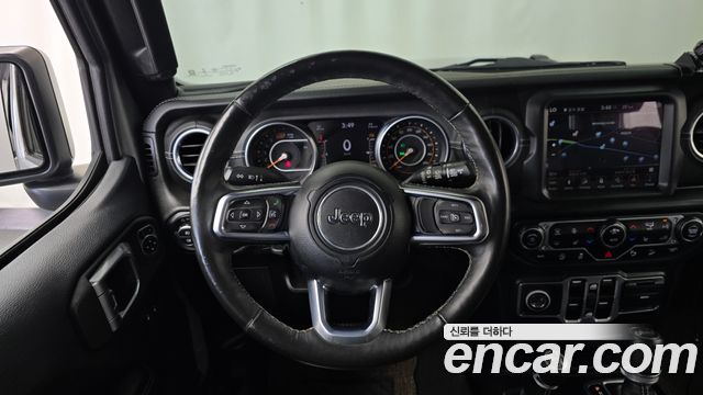 Jeep Wrangler 2018 — photo 19