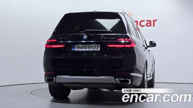 BMW X7 2023 — photo 4