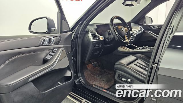 BMW X7 2023 — photo 13