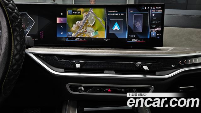 BMW X7 2023 — photo 22