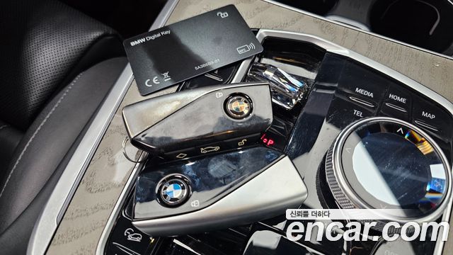 BMW X7 2023 — photo 27