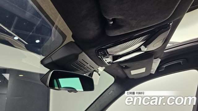 BMW X7 2023 — photo 29