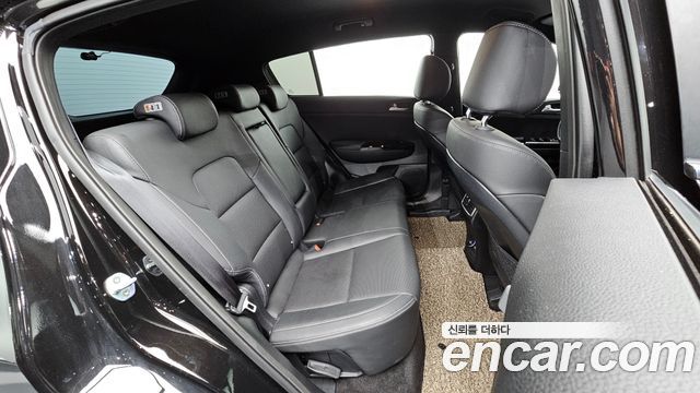 Kia Sportage 2019 — photo 18