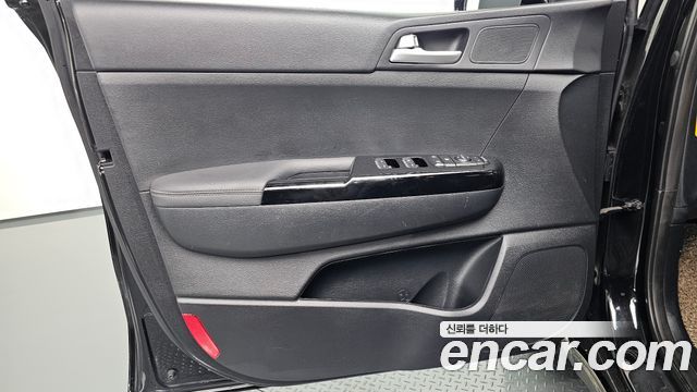 Kia Sportage 2019 — photo 14
