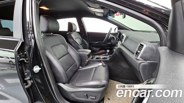 Kia Sportage 2019 — photo 16