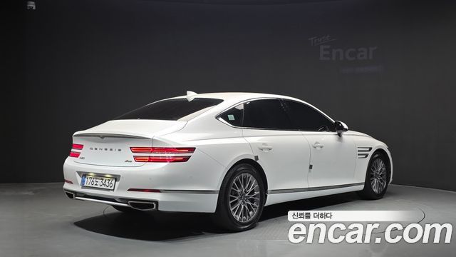 Genesis G80 2022 — photo 2