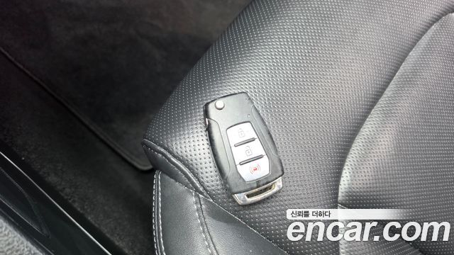 KG Mobility Rexton 2022 — photo 25