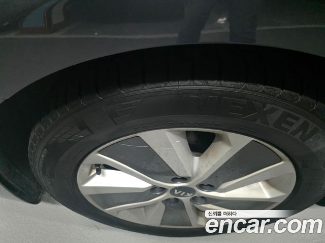 Kia K7 2017 — photo 20