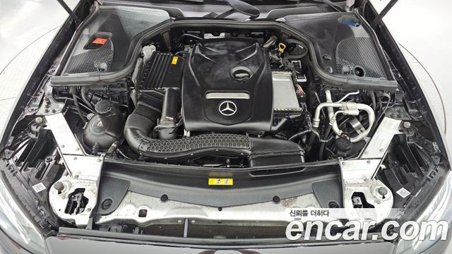 Mercedes-Benz E-Class 2019 — photo 6