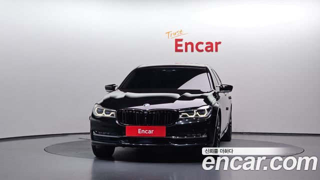 BMW 7-Series 2016 — photo 3