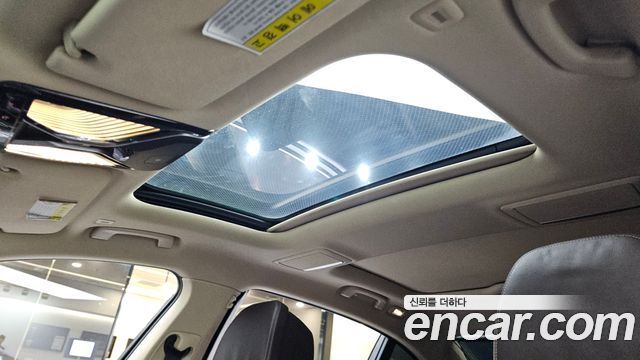 BMW 7-Series 2016 — photo 19