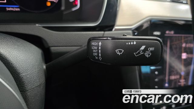 Volkswagen Passat 2022 — photo 30