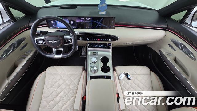 Genesis GV70 2025 — photo 10
