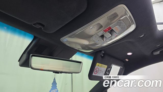 Genesis GV70 2025 — photo 28