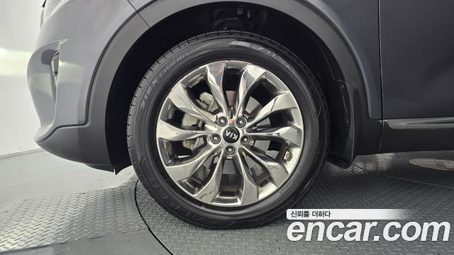 Kia Sorento 2019 — photo 5