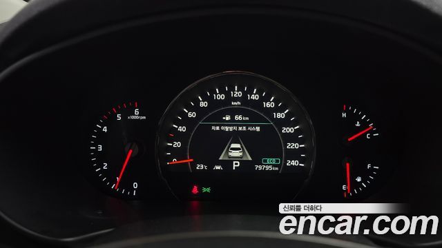 Kia Sorento 2019 — photo 8