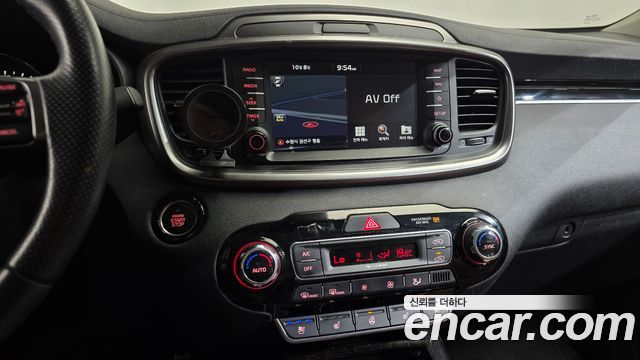 Kia Sorento 2019 — photo 12