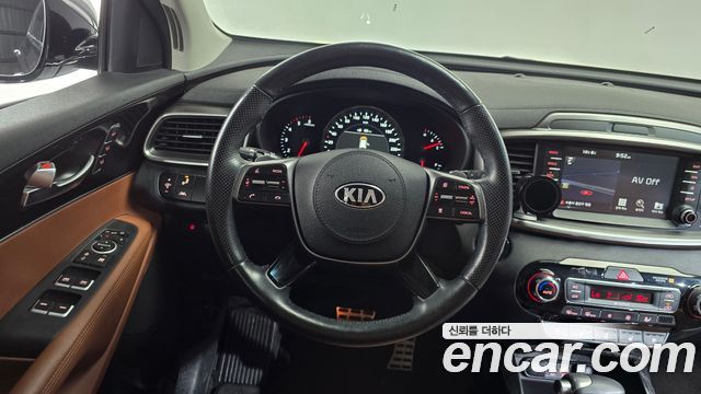 Kia Sorento 2019 — photo 13