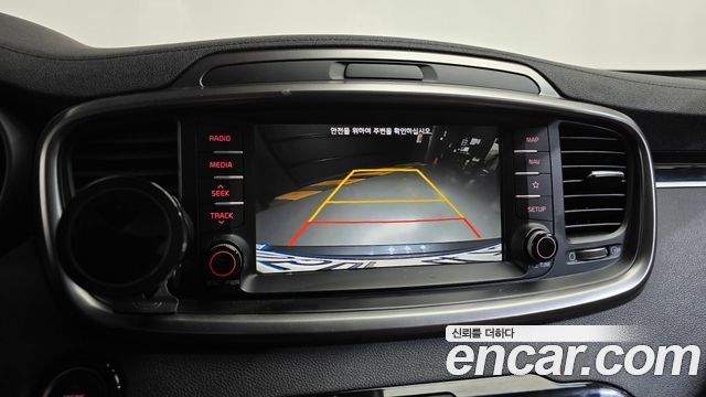 Kia Sorento 2019 — photo 14