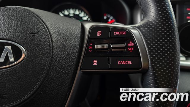 Kia Sorento 2019 — photo 16