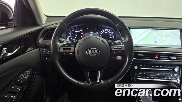 Kia K7 2020 — photo 12