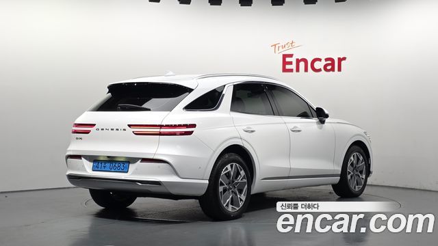 Genesis GV70 2022 — photo 2