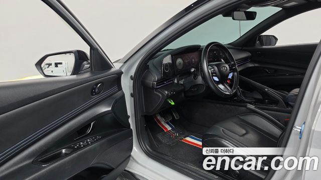 Hyundai AVANTE 2023 — photo 13