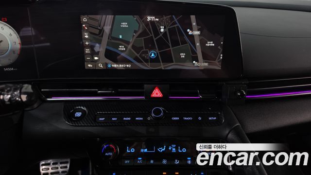 Hyundai AVANTE 2023 — photo 19