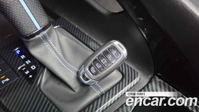 Hyundai AVANTE 2023 — photo 22