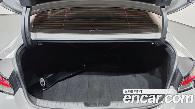 Hyundai AVANTE 2023 — photo 24