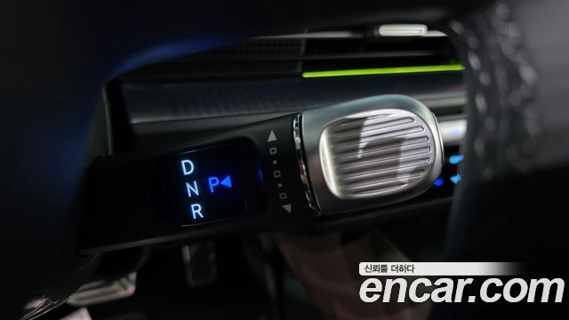 Hyundai Ioniq6 2023 — photo 12