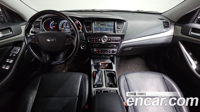 Kia K7 2016 — photo 10