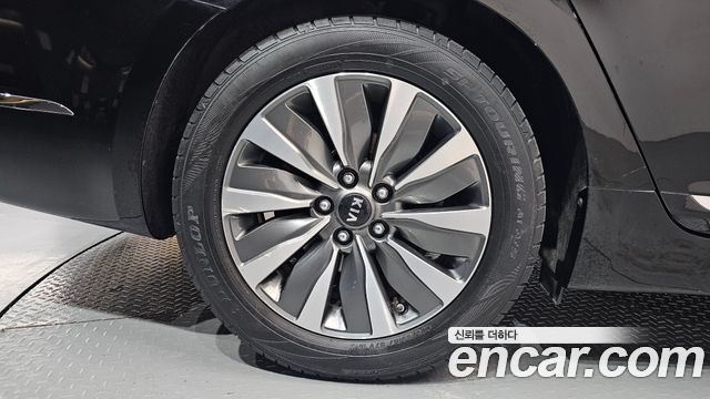 Kia K7 2016 — photo 7