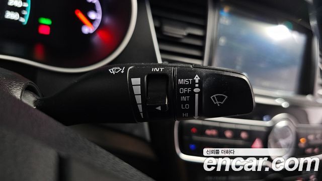 Kia K7 2016 — photo 27