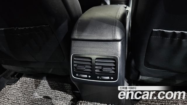 Kia K7 2016 — photo 30