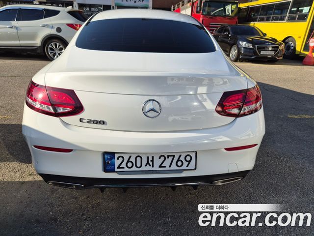 Mercedes-Benz C-Class 2021 — photo 4