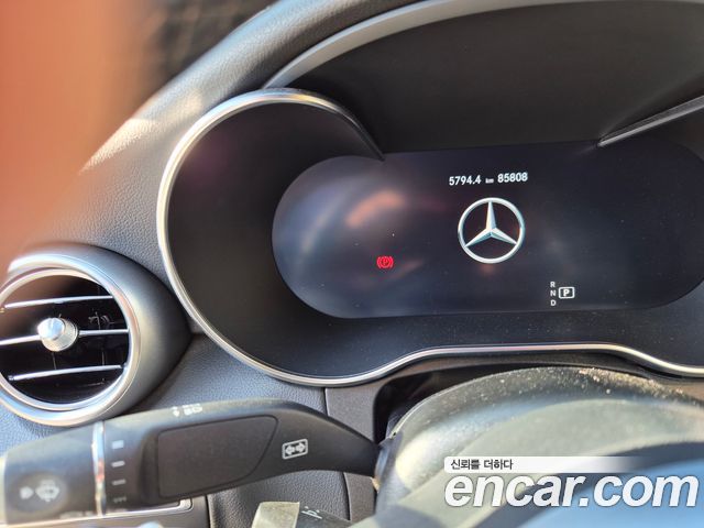 Mercedes-Benz C-Class 2021 — photo 9